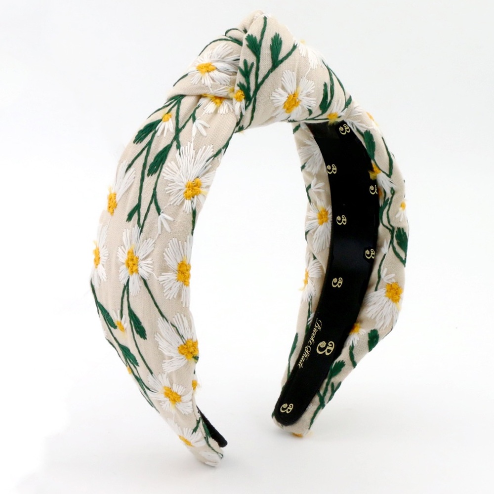 Designer Brooke Shade Daisy Embroidered Knotted Headband - Cream